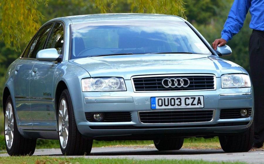 Audi A8 4.2 Quattro (D3) (UK) '2003 - 05